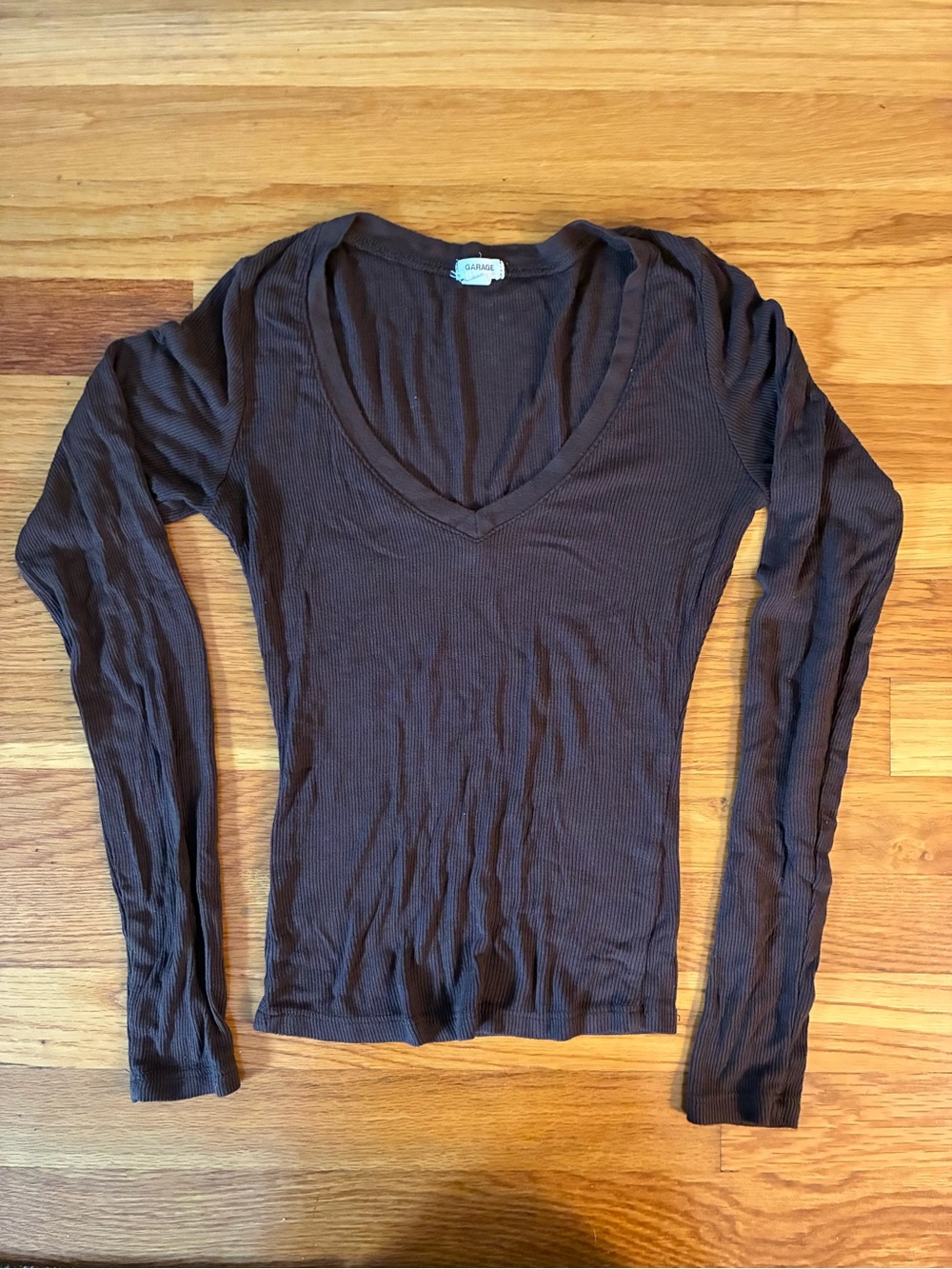 Garage Long Sleeve Ribbed V-Neck Top — Dark Brown